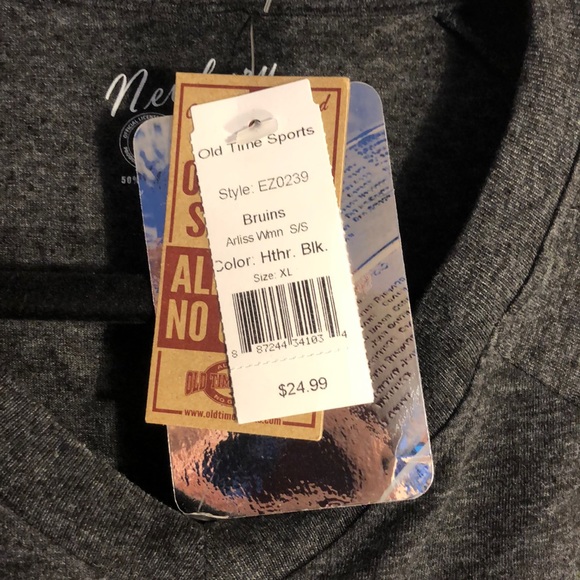 NWT Boston Bruins Women’s V-Neck T-Shirt(XL) - Picture 3 of 6